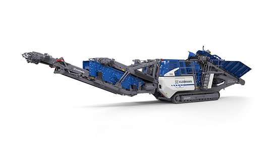 Mobile Cone Crusher sur un fond blanc