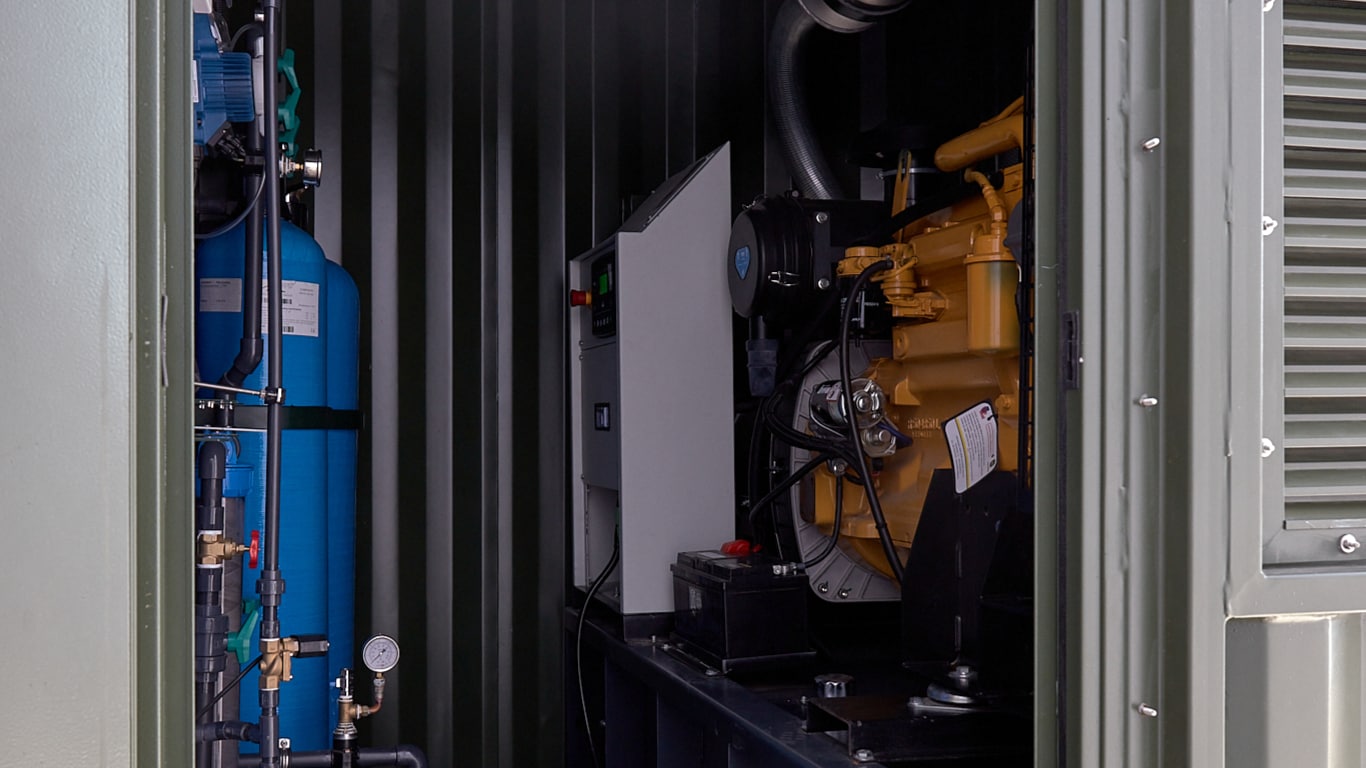 Le moteur John Deere de 6,8 L dans un générateur d’eau atmosphérique Genaq.