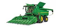 Image studio d'une moissonneuse-batteuse S770 munie d'un cueilleur à maïs