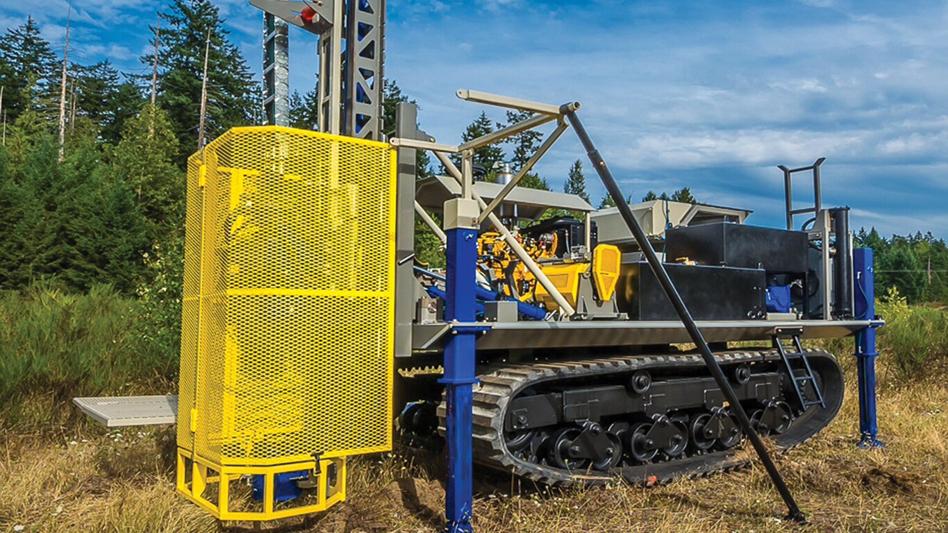 Le foret Zinex TR-LS5 est doté d’un moteur PowerTech Plus de 6,8 L offrant un couple élevé.