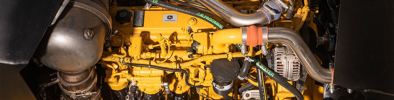 Image of a John Deere FT4 engine