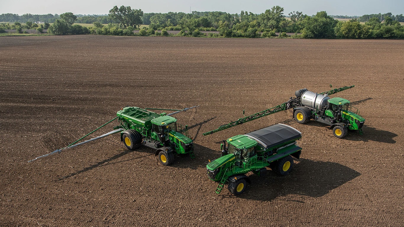 Photographie d'un épandeur 800R John Deere