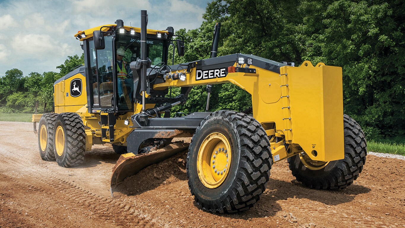 Large image of the John Deere GP-Series Motor Grader