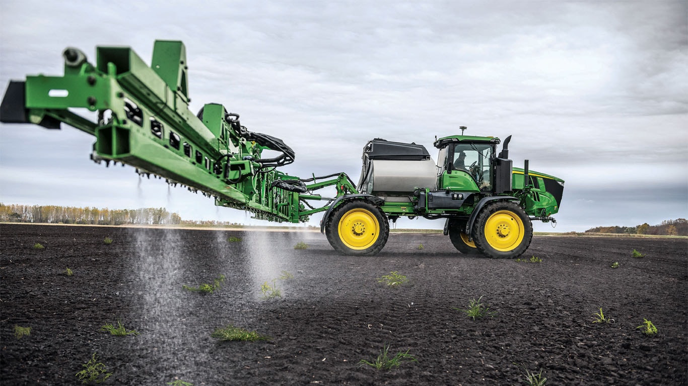 Side view of See & Spray™ Select in a field.