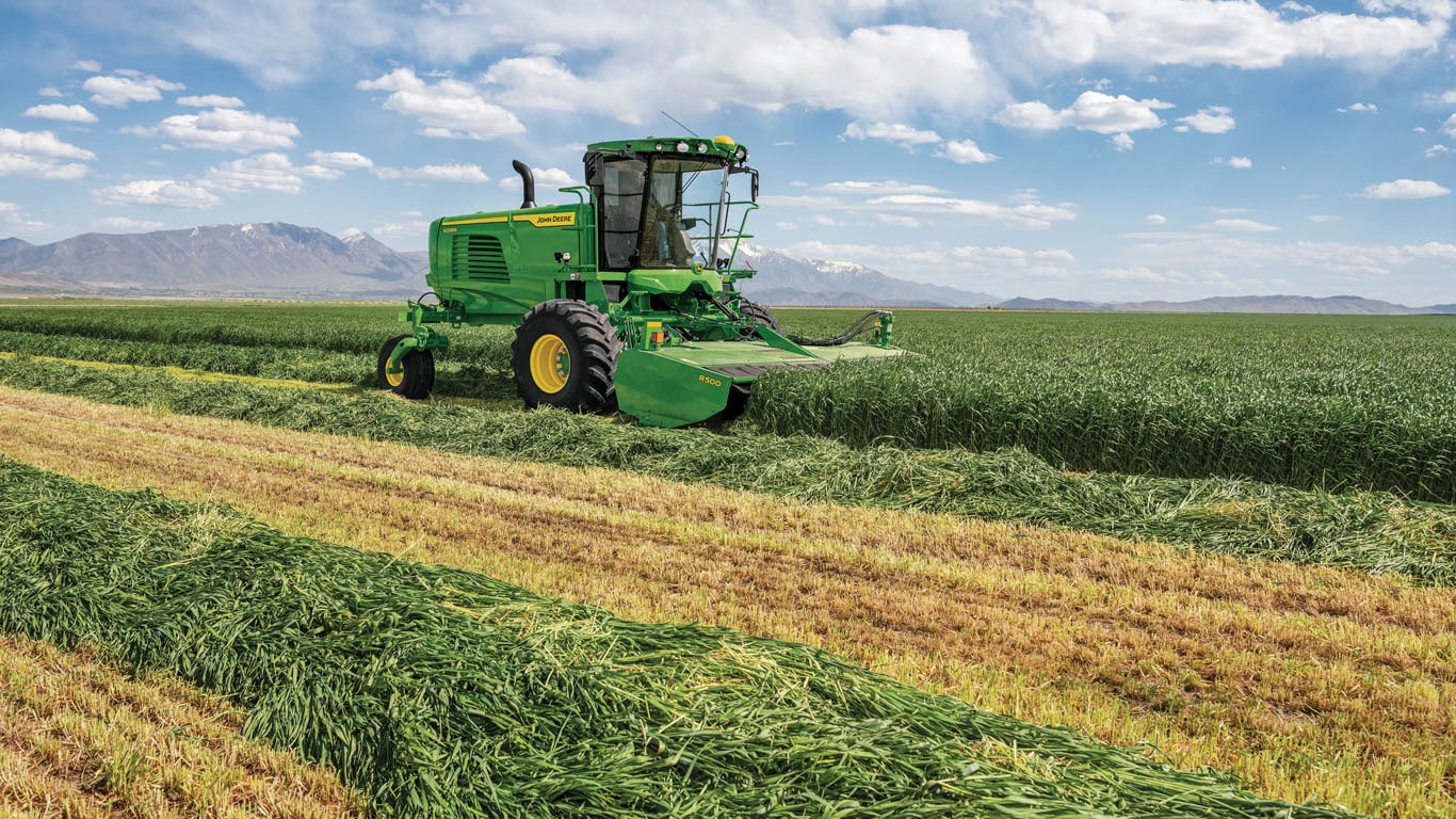 John Deere Introduces New Self Propelled Windrowers