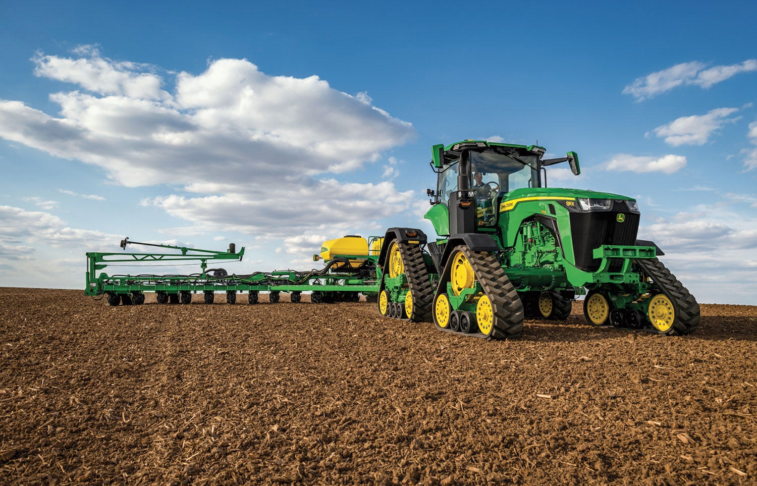 The 8RX 370 is precision-ag ready from the factory to prepare precise seedbeds, and to manage variable-rate seeding and fertilizer prescriptions.