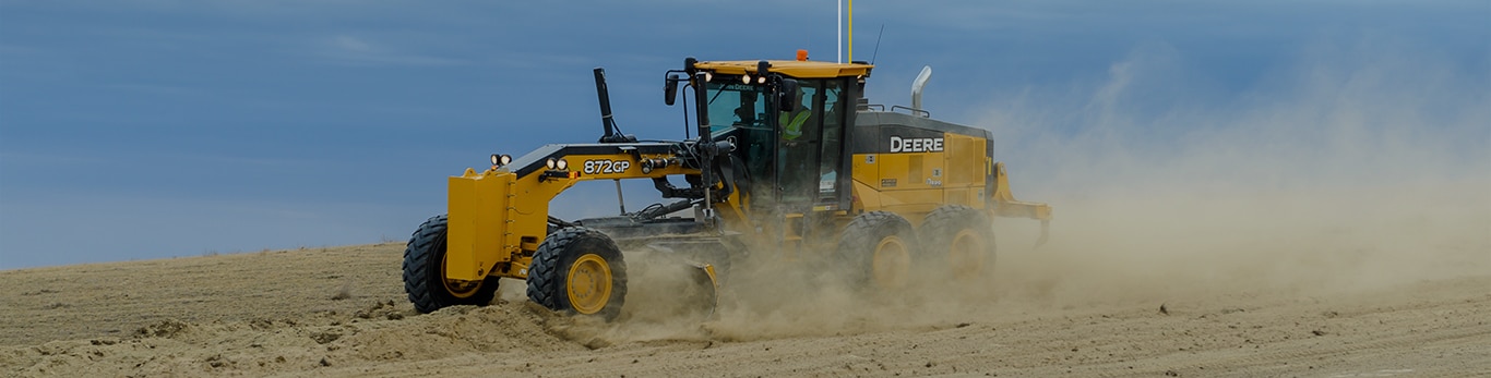 872GP Motor grader with connection lines to highlight remote alerts.