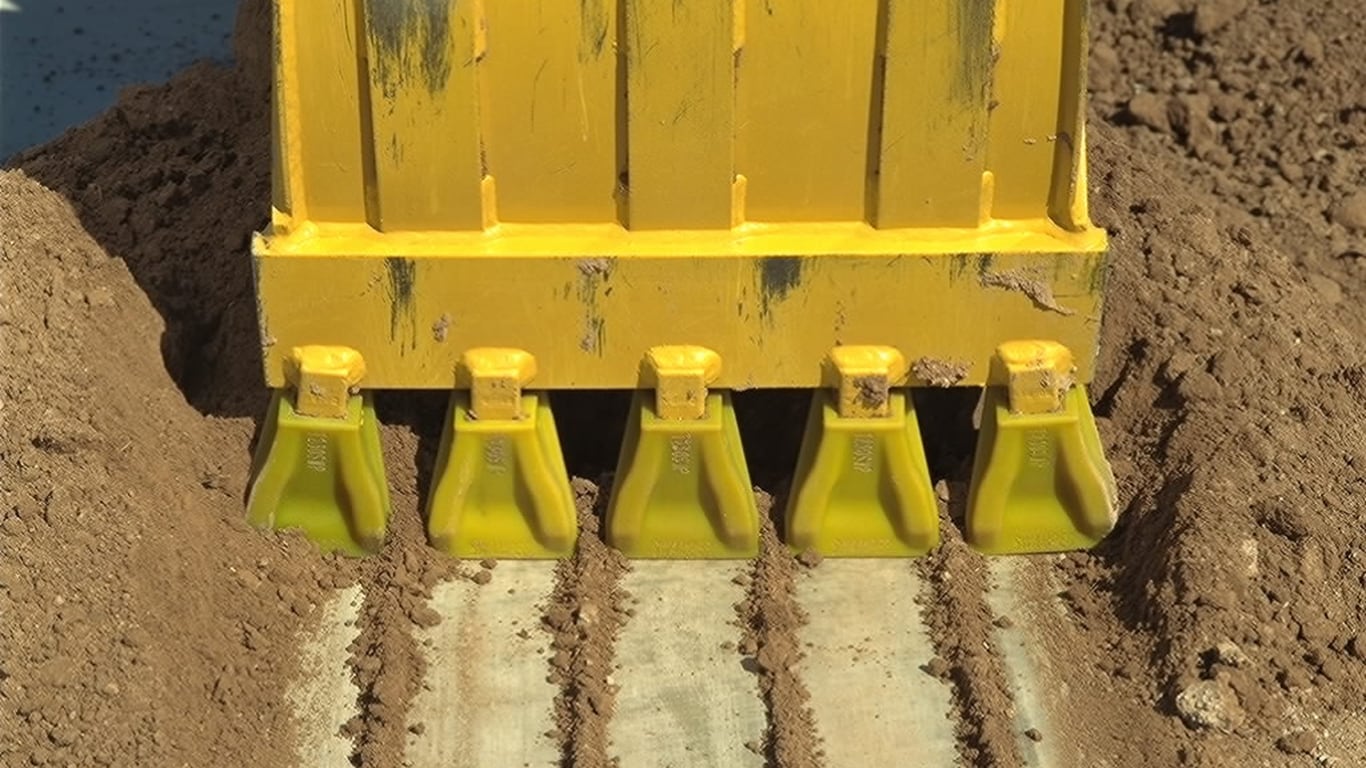 Bucket Teeth Parts & Service John Deere Canada