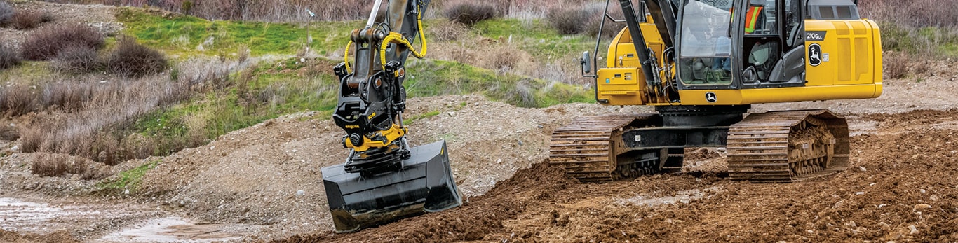 Accessoires pour équipement de construction de taille moyenne ou de grande taille