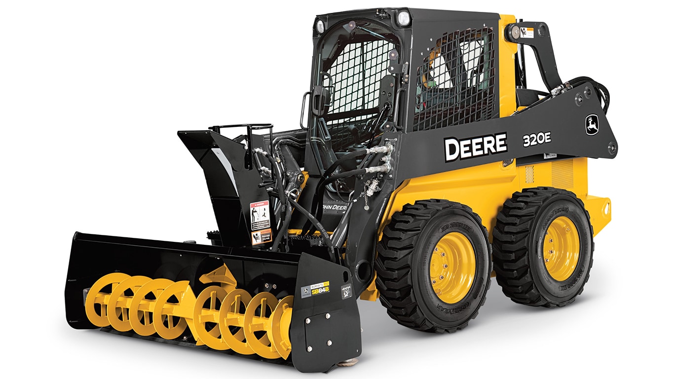 Accessoires de déneigeuse pour l’équipement de construction compact de John Deere