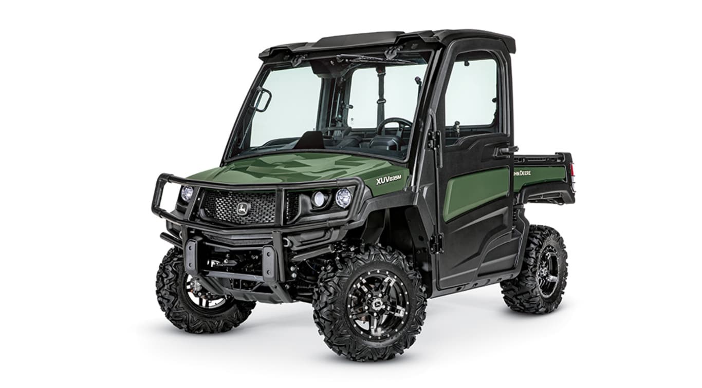 XUV835M avec cabine et système CVC