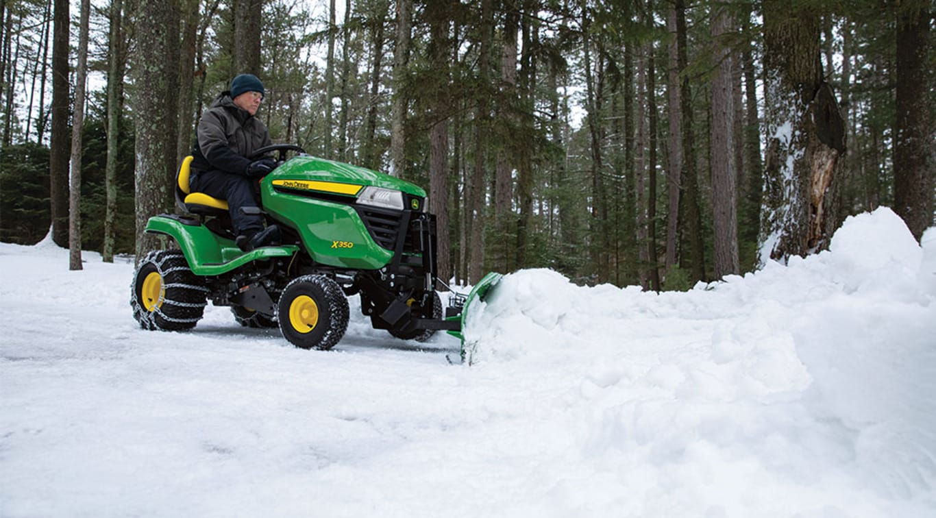 X350 48 in. Deck X300 Select Series Lawn Tractor John Deere CA