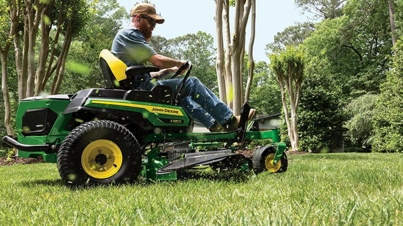 John deere ztrak zero turn mower 2025