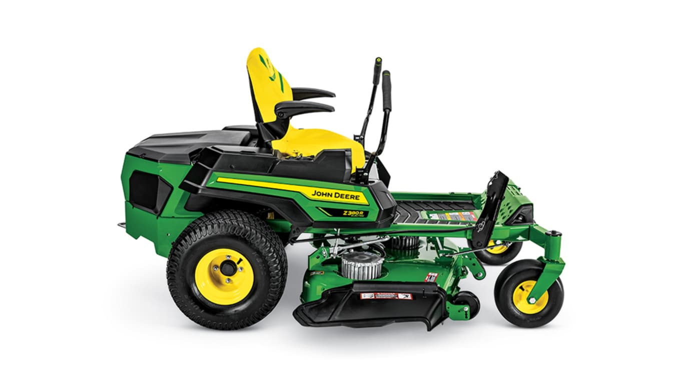 Image studio de la vue côté droit d'une tondeuse ZTrak Z380R à rayon de braquage nul