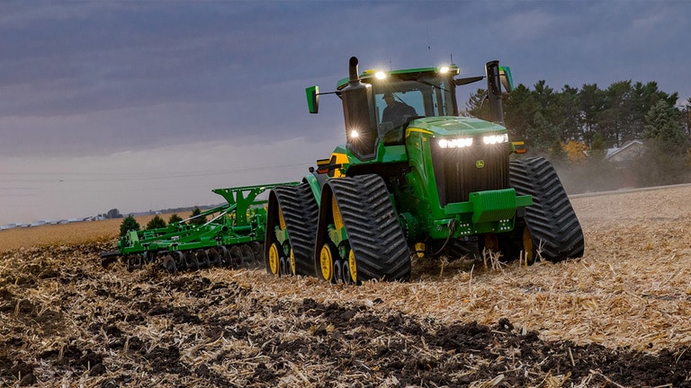 9RX 590 Tractor
