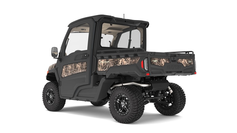 xuv 845r camo rear left facing studio rendering