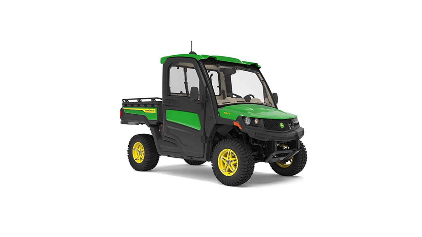 XUV 845R Premium Cab facing front right studio image