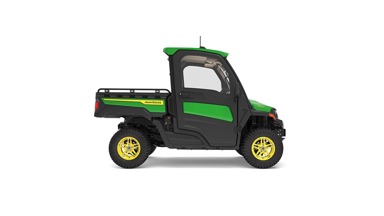 XUV 845R Premium Cab facing right studio image