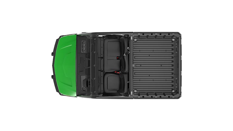 XUV 875M Diesel top studio image