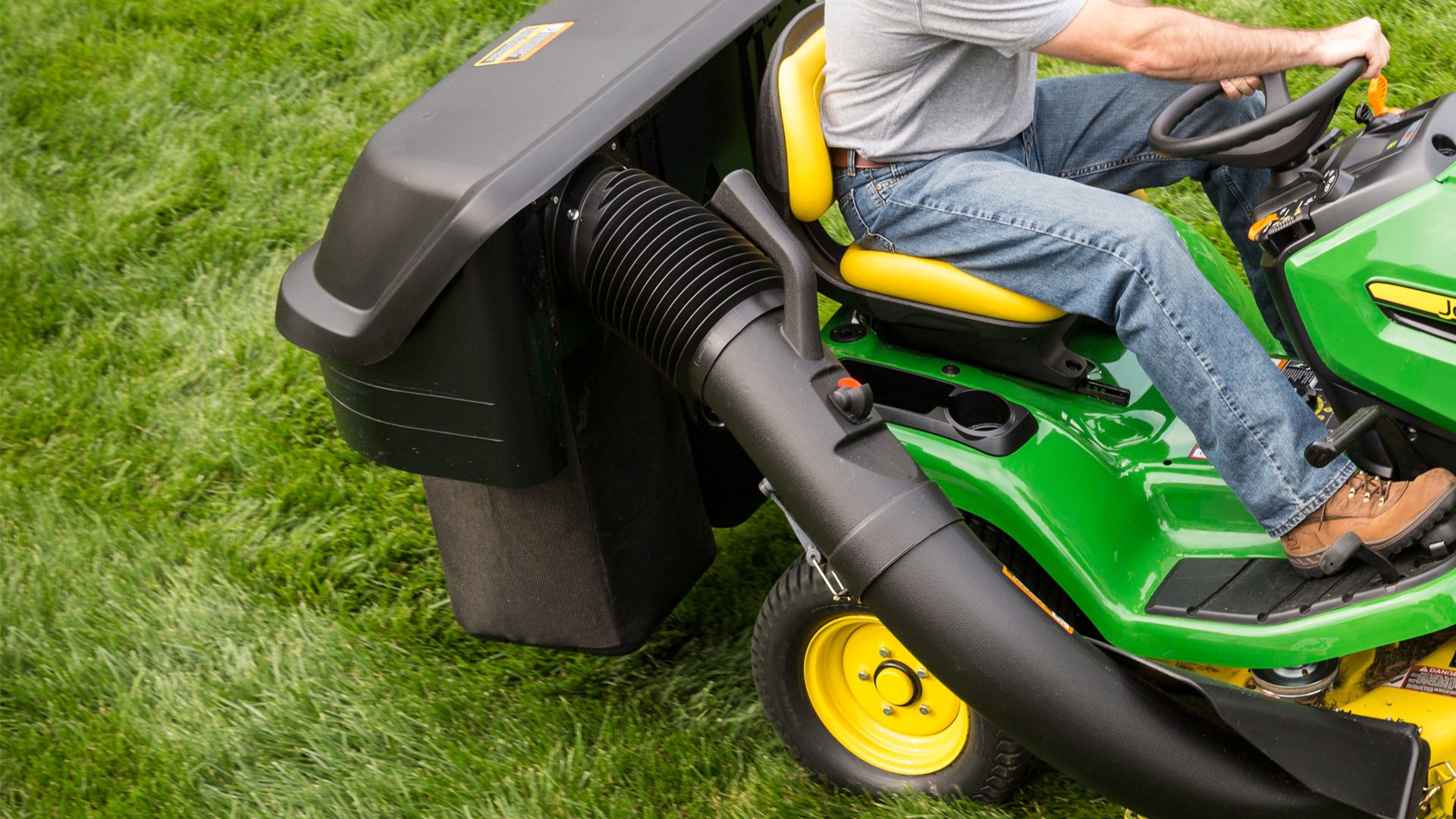 should i bag grass clippings should i bag grass clippings