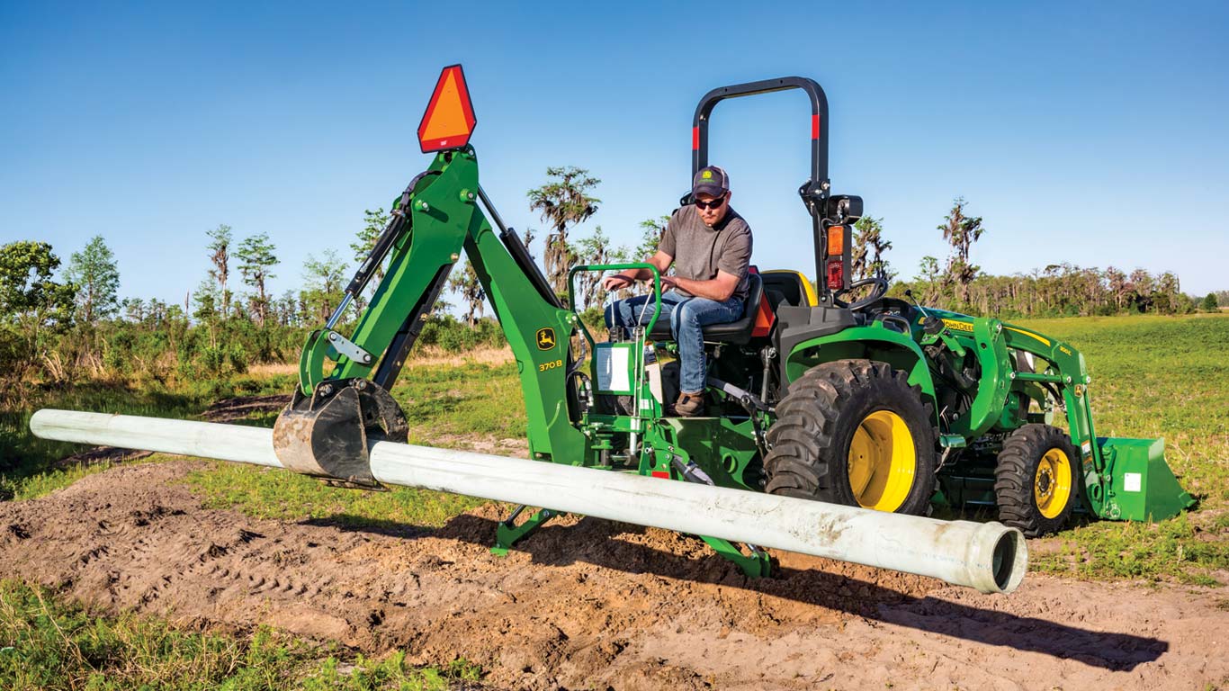 370b backhoe