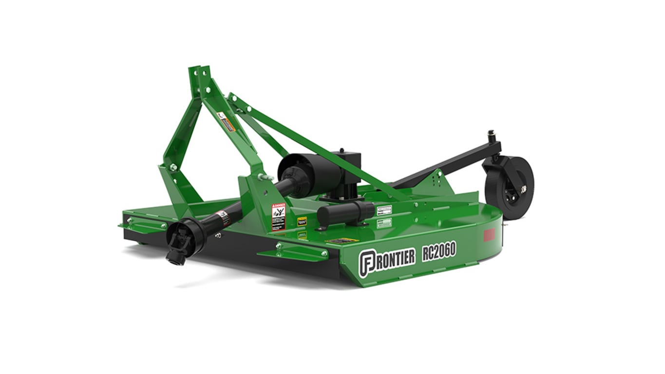 Photo en studio d'une faucheuse rotative RC2060 verte orientée vers l'avant-gauche sur fond blanc.