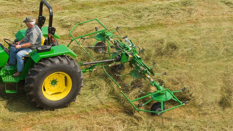 Hay and Forage Tedding Equipment
