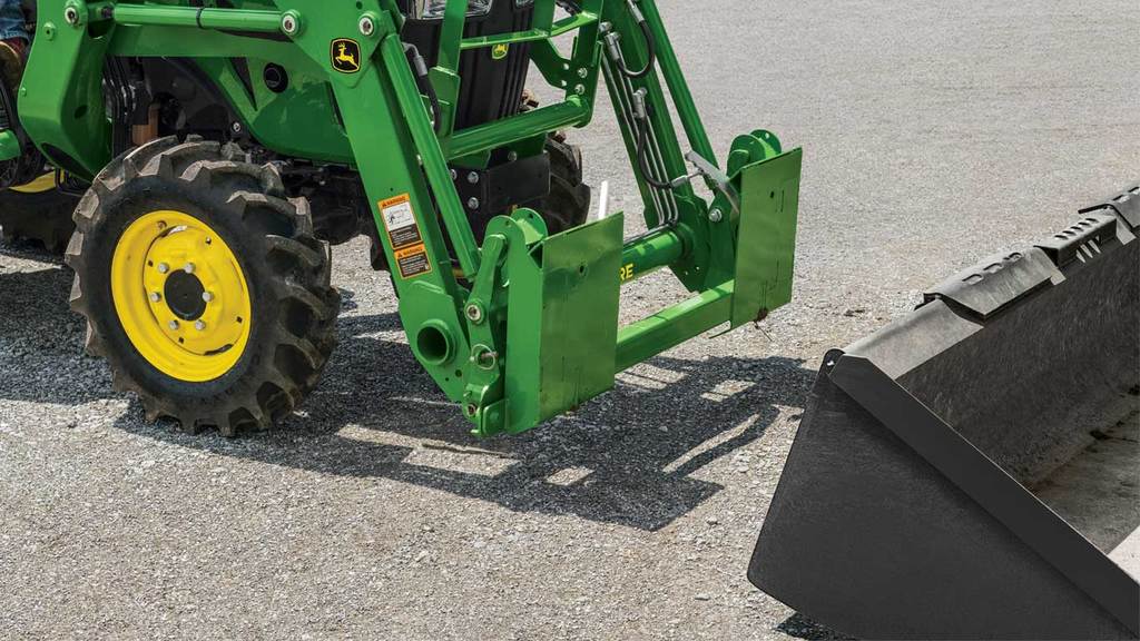 Loader Attachments | Frontier SA20F Skid Steer Loader Adapter