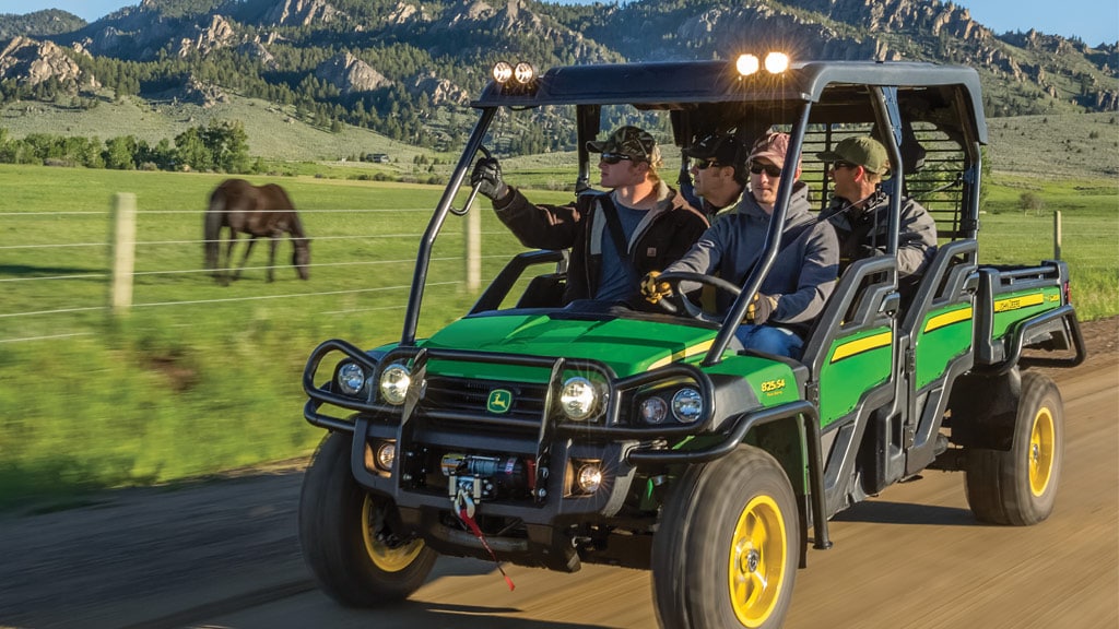 John Deere Gator 4 Seater  John Deere Gator XUV AllSteel Cab (2013