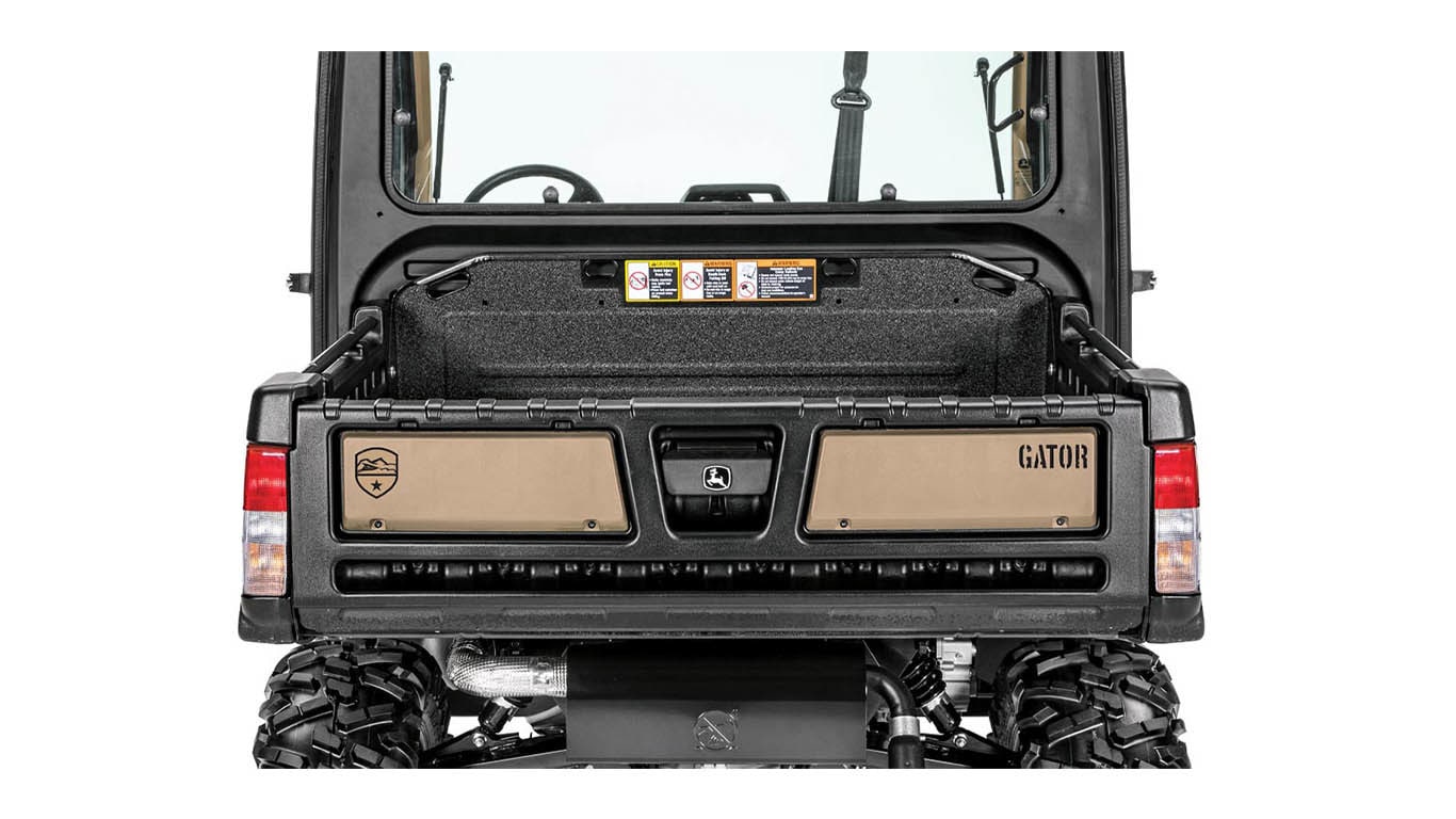 XUV835M HVAC Honour Edition Crossover Gator™ Utility Vehicles UTV