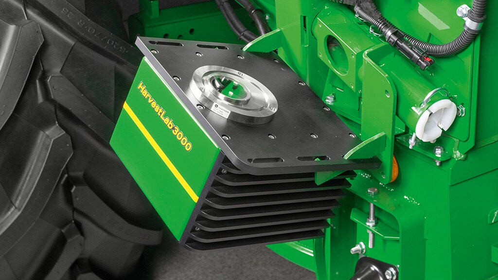 Détecteur HarvestLab 3000 sur une moissonneuse-batteuse