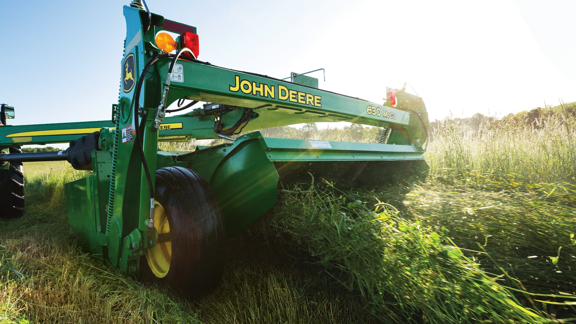MowerConditioners & Cutting Equipment John Deere CA