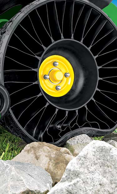 Tweel Tire on Ztrak