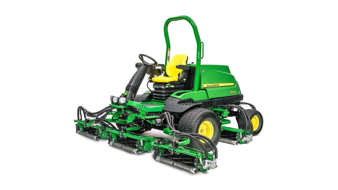 8900A PrecisionCut™ Large-Area Reel Mower