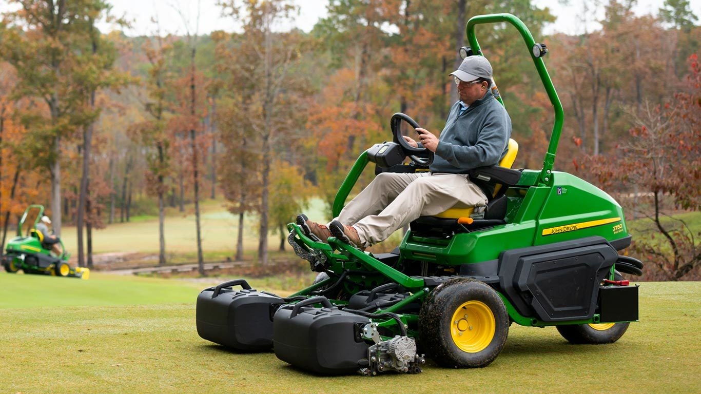 2750 E Cut Hybrid Triplex Mower Riding Greens Mowers John Deere