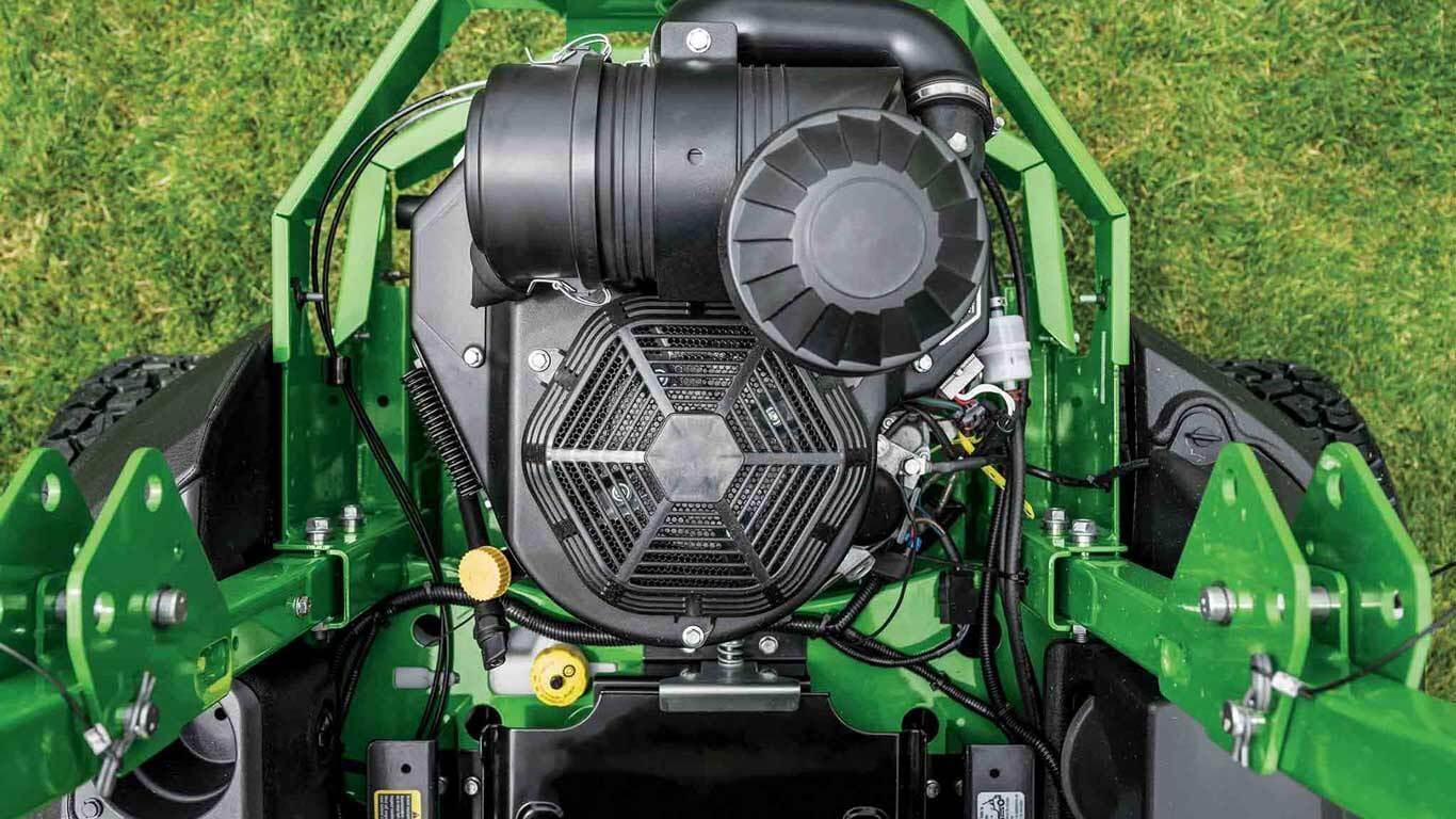 Gros plan sur un moteur de 27 ch du modèle Z760R.
