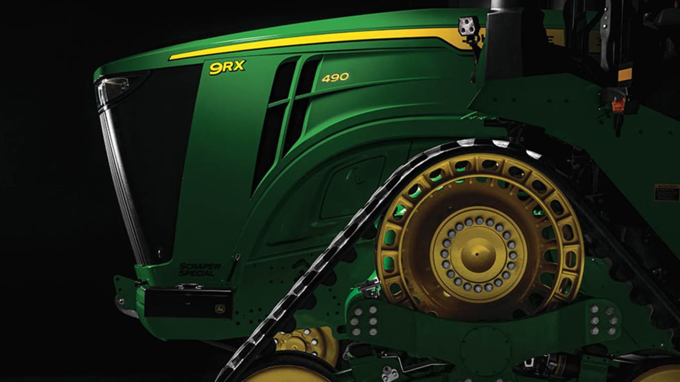 Image studio d'un tracteur sp&eacute;cial pour d&eacute;capeuse 9RX&nbsp;490