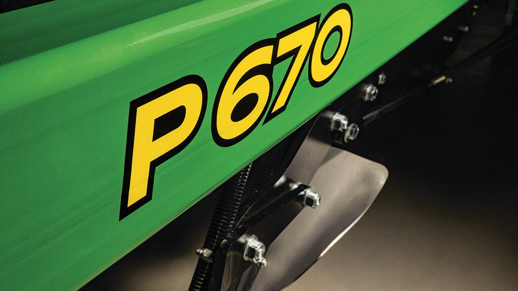 Studio image of P670 Model Number