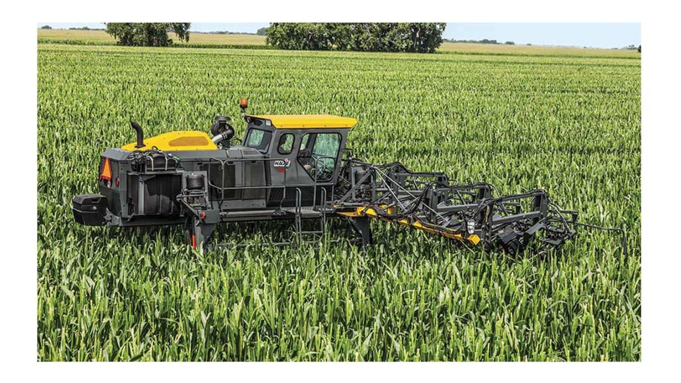 Field image of a Hagie 204SP Detasseler