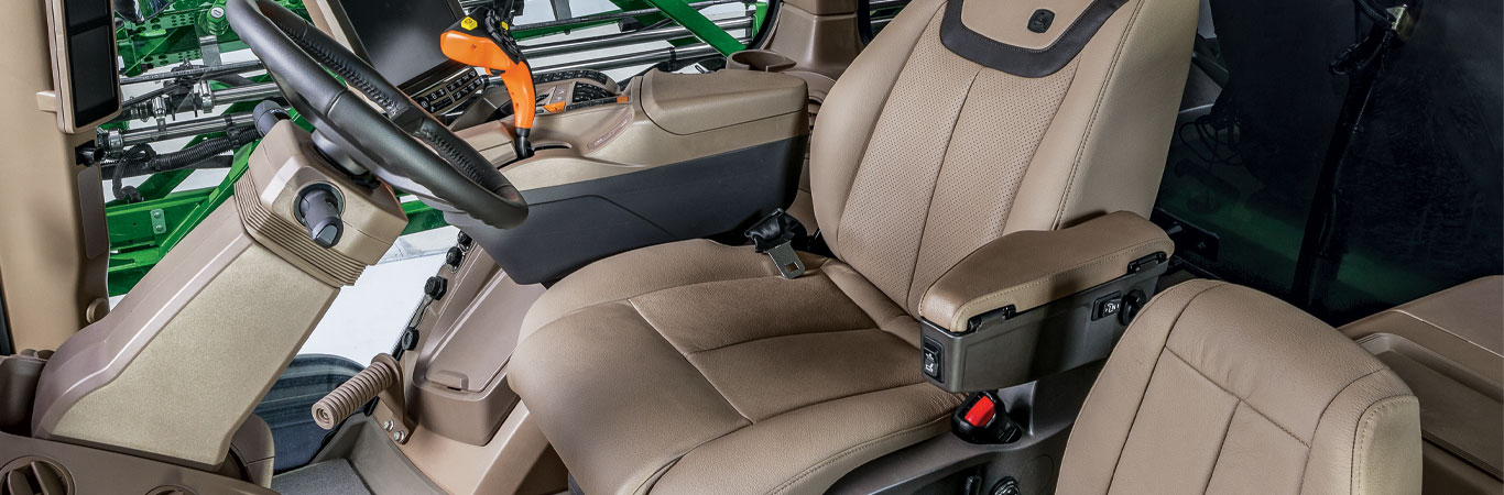 cabine pleine largeur - quatre roues directrices