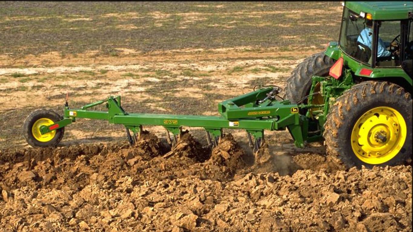 Primary Tillage 610 Integral Chisel Plow John Deere Ca