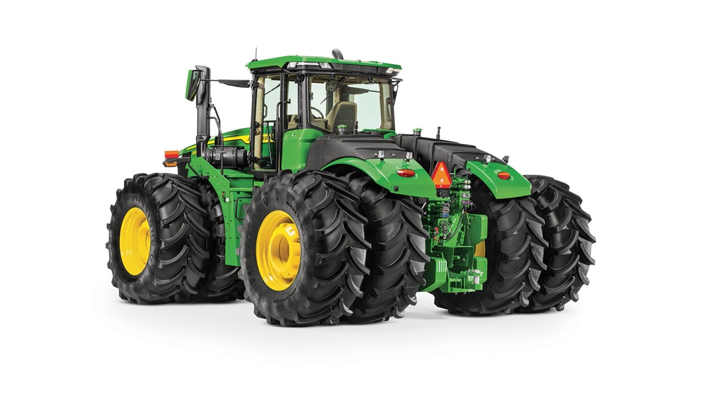 image studio d'un tracteur 9R 590