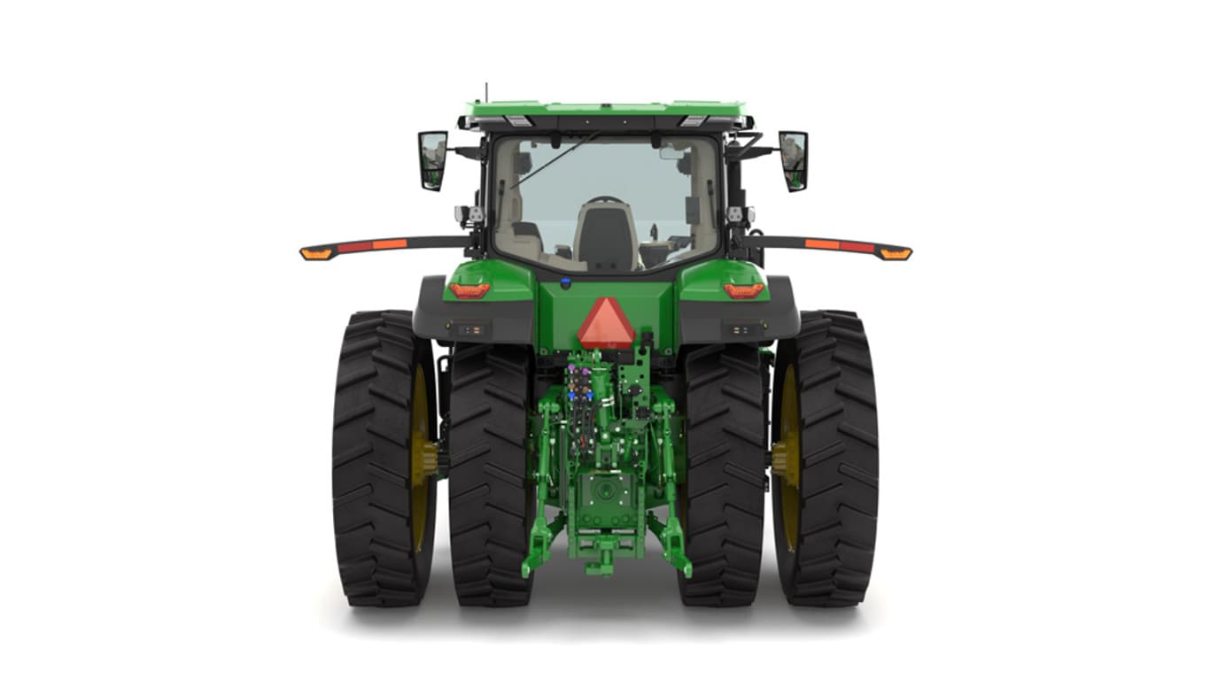 Photo studio sur fond blanc d'une tracteur 7R 210 vue de l'arrière