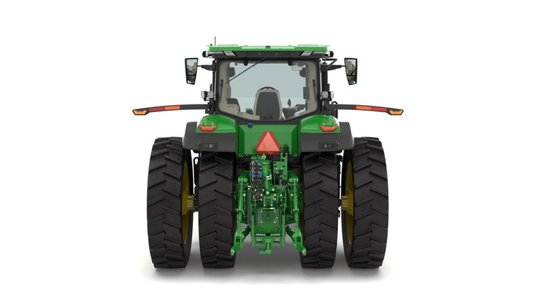 Photo studio sur fond blanc d'une tracteur 7R 210 vue de l'arrière