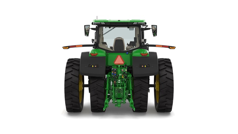 Photo studio sur fond blanc d'une tracteur 7R 350 vue de l'arrière