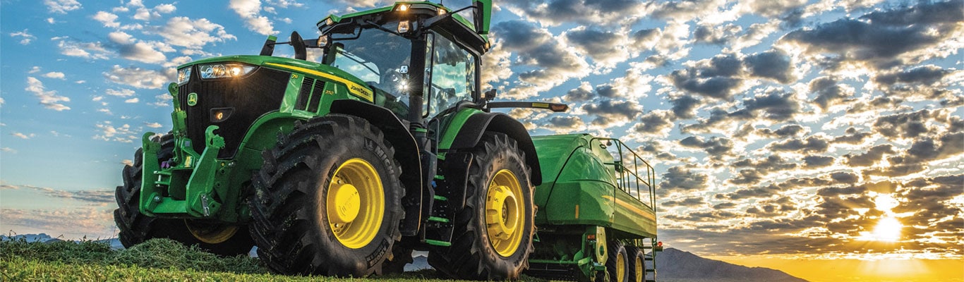 7270R row crop tractor