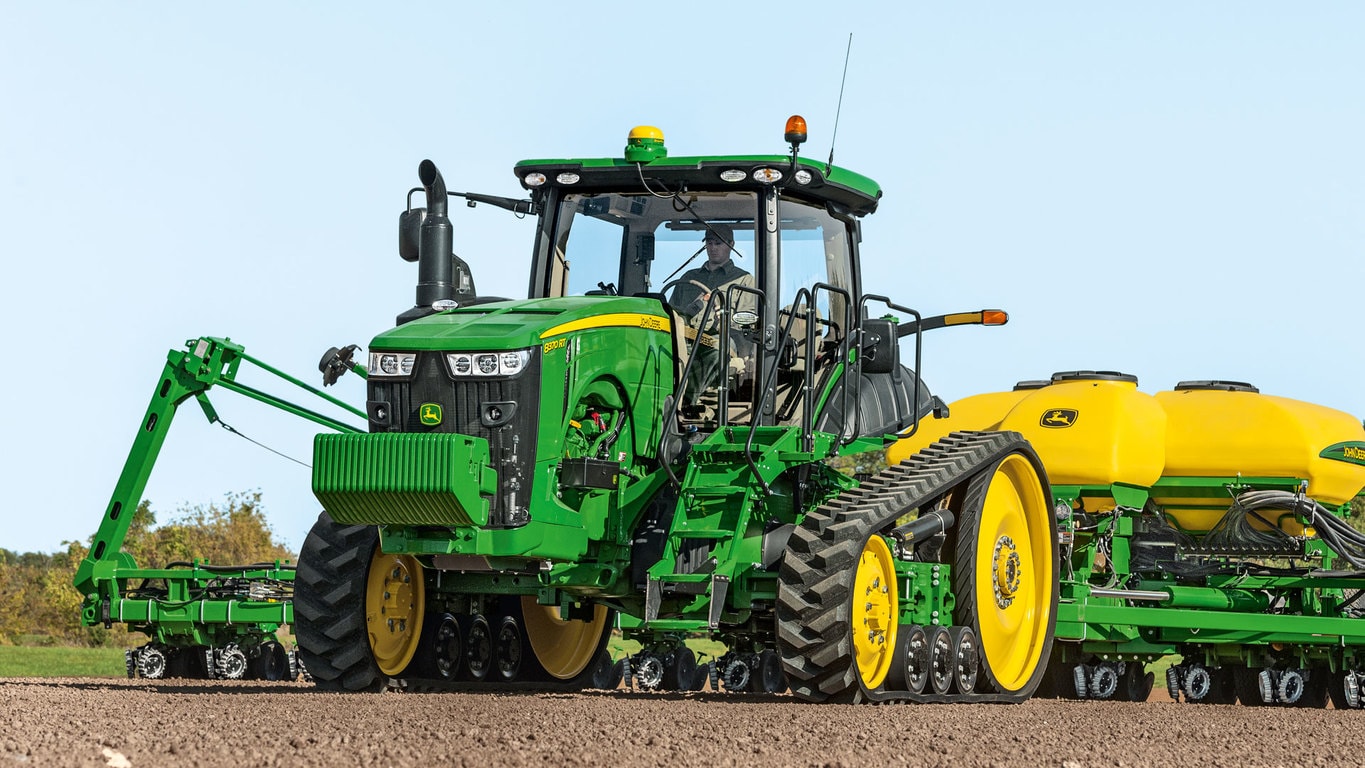 8320RT Tractor