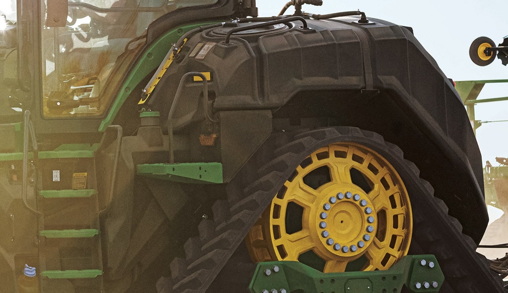 Gros plan de la cuve du système d’engrais liquide ExactRate™, disponible sur les tracteurs John Deere&nbsp;8RX