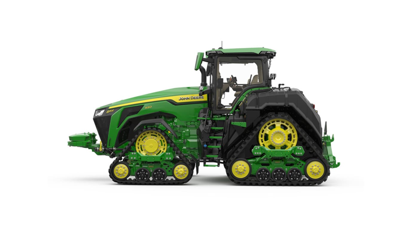 Image de studio du tracteur 8RX 490 vu de gauche