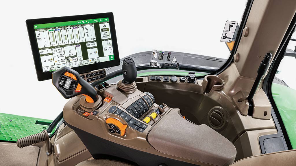 Image of G5Plus Display in Tractor cab